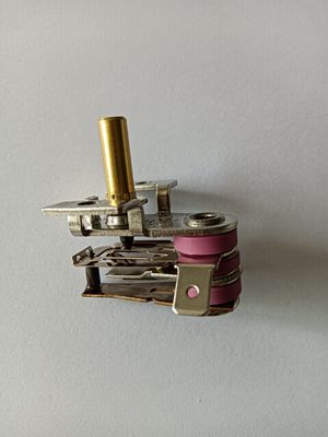 Termostato doméstico Kst254 con control de temperatura ajustable y diseño duradero